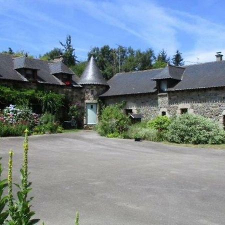 Ferienwohnung Le Petit Chateau Noyal-Pontivy Exterior foto